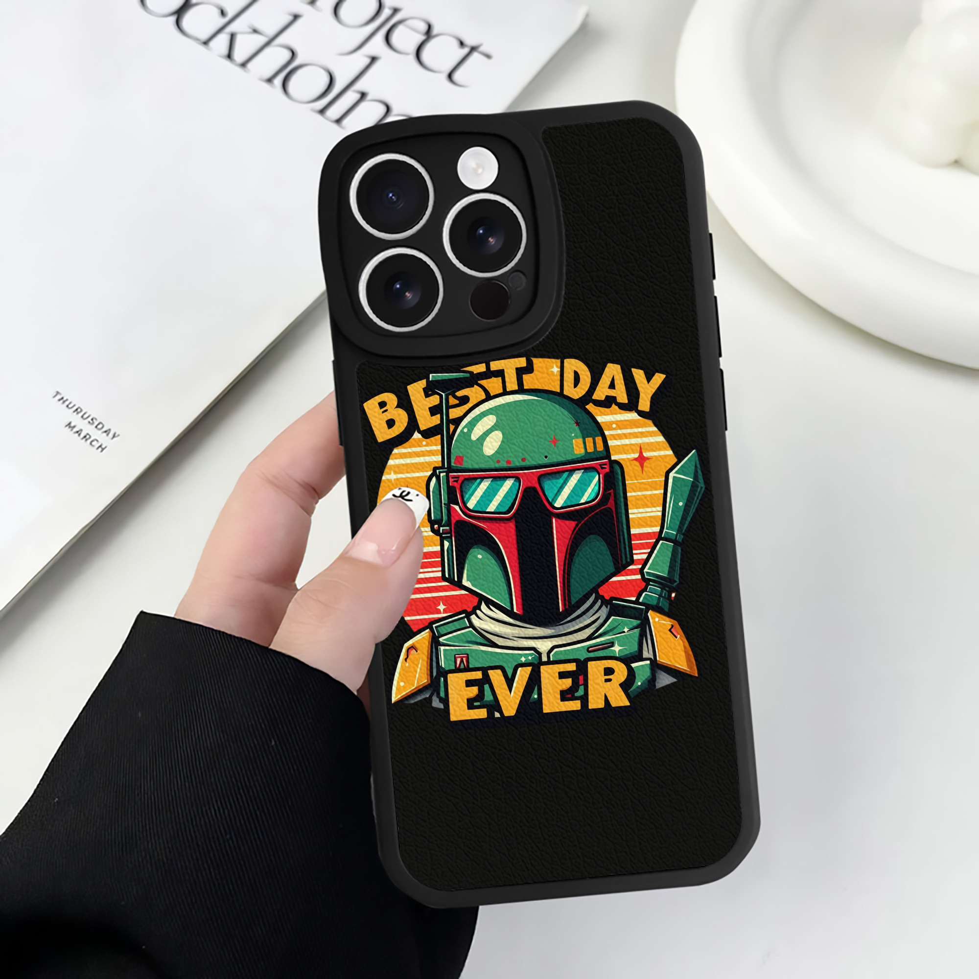 （画像用） スター・ウォーズ Star Wars 【iPhone 16シリーズ対応】シリコンスマホケース（レザー調） 材質：シリコン
